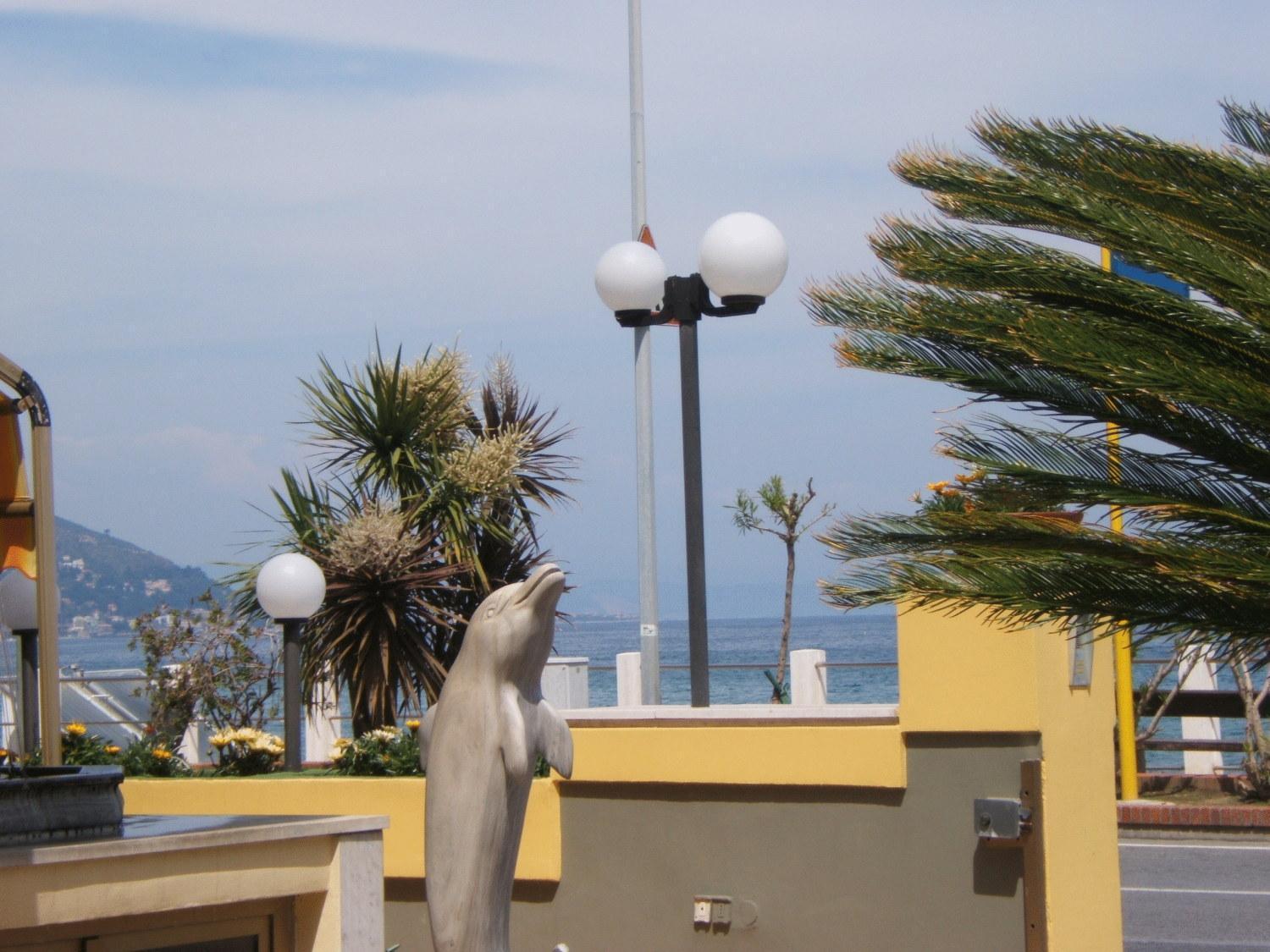 Hotel Delfino Laigueglia Exterior photo